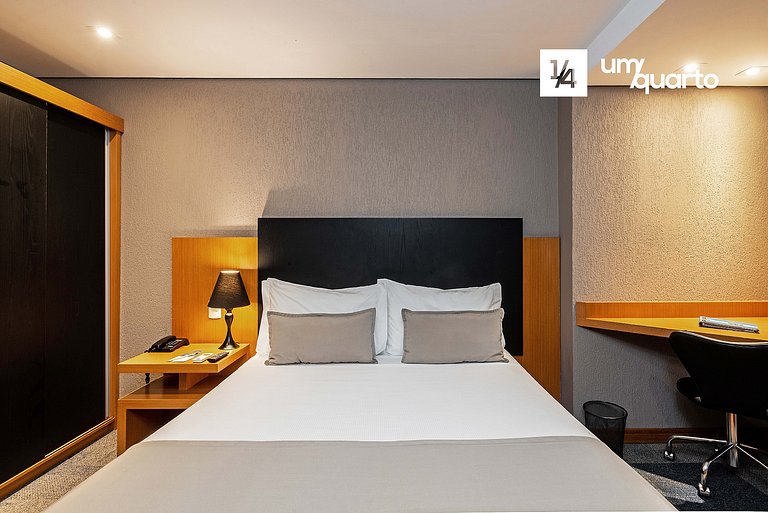 Loft Batel by ¼ UmQuarto.