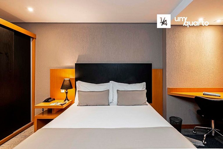 Loft Batel by ¼ UmQuarto.