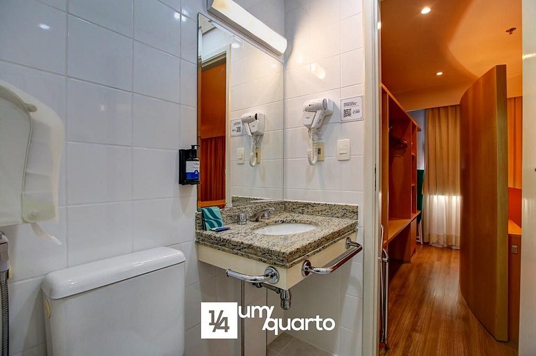 Loft Ibirapuera by ¼ UmQuarto.