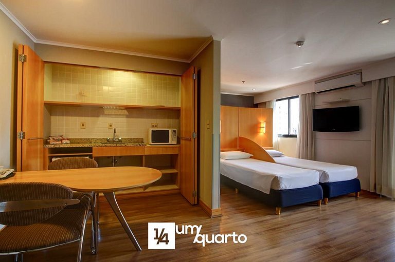 Loft Ibirapuera by ¼ UmQuarto.
