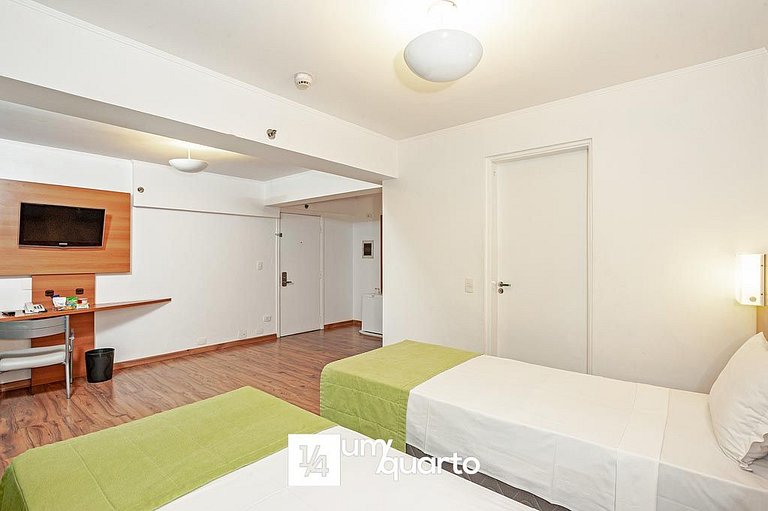 Apto. hotel Slim Congonhas.