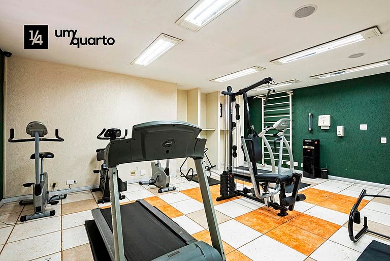 Loft Próx. Shopping Curitiba by ¼ UmQuarto.