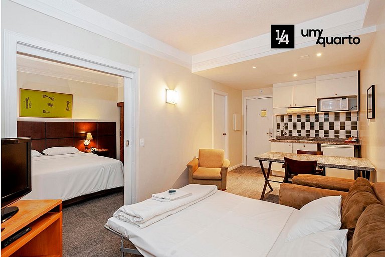 Loft Próx. Shopping Curitiba by ¼ UmQuarto.