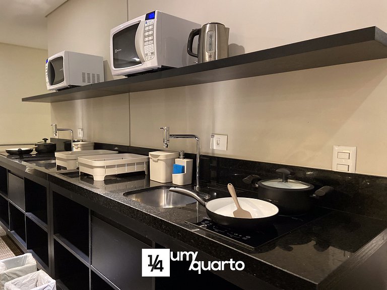 Loft com Cozinha by ¼ UmQuarto 6-PR.