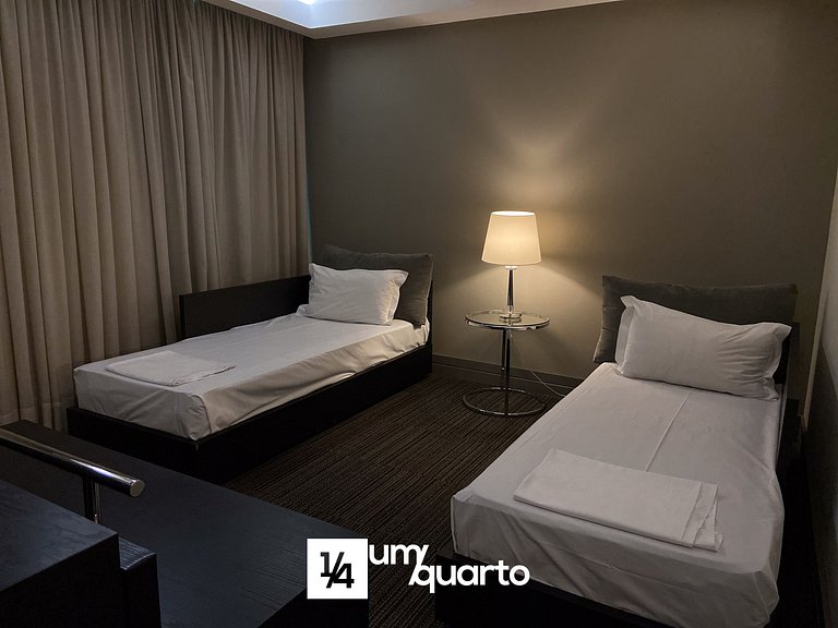 Loft Família by ¼ UmQuarto 12-PR.