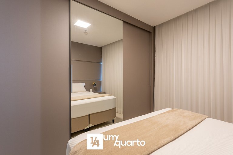 Flat Heron Marinho by ¼ UmQuarto.
