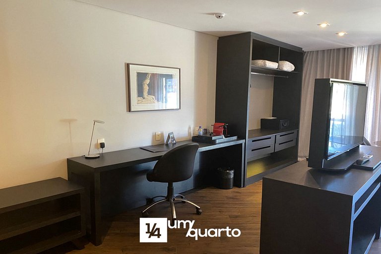 Loft Hercílio Luz by ¼ UmQuarto.