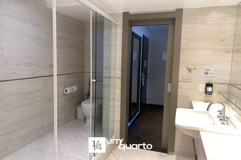 Loft Hercílio Luz by ¼ UmQuarto.