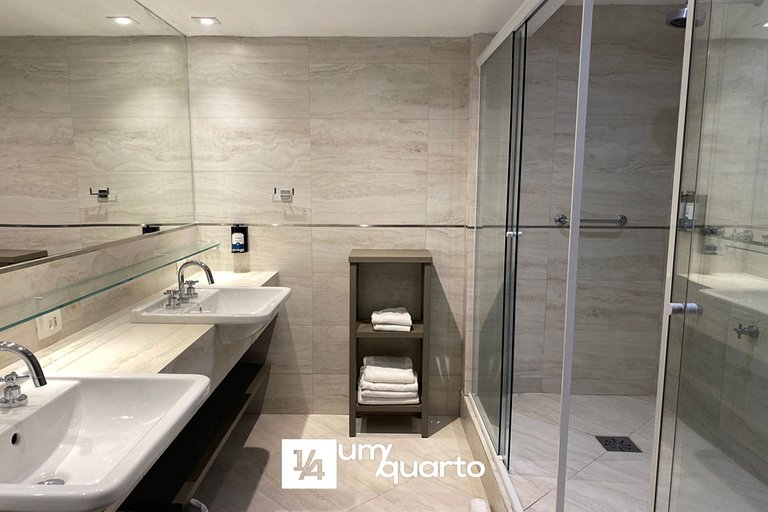 Loft Hercílio Luz by ¼ UmQuarto.