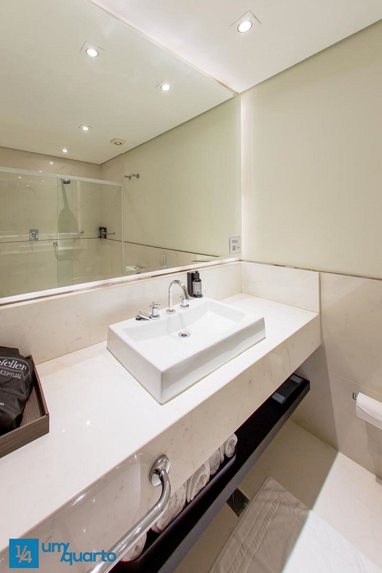 Loft com Cozinha by ¼ UmQuarto 4-PR.