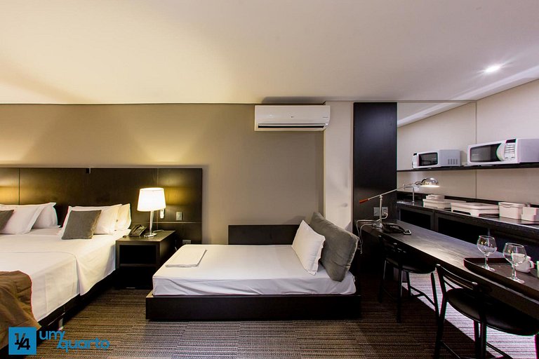 Loft com Cozinha by ¼ UmQuarto 4-PR.
