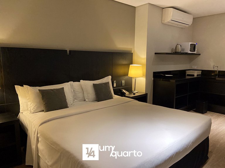 Loft com Cozinha by ¼ UmQuarto 5-PR.