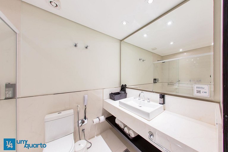 Loft com Cozinha by ¼ UmQuarto 5-PR.
