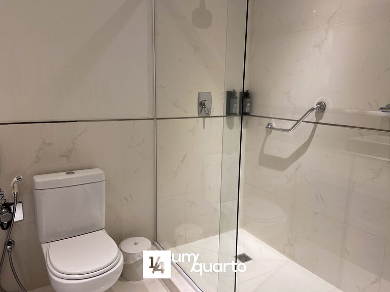 Loft com Cozinha by ¼ UmQuarto 9-PR.