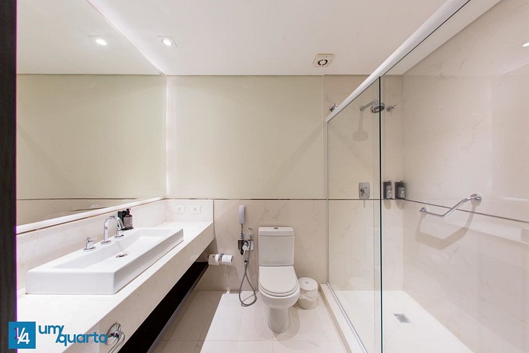 Loft com Cozinha by ¼ UmQuarto 9-PR.