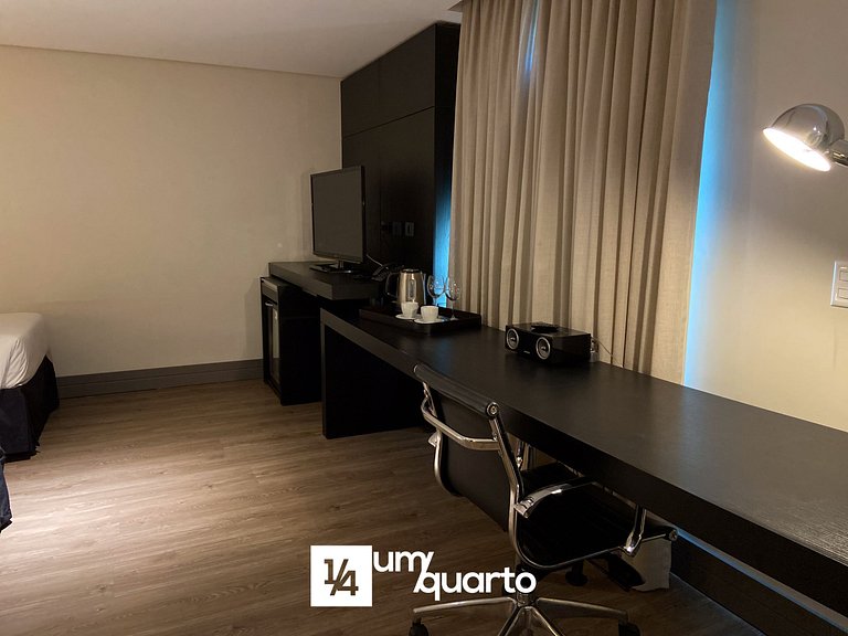 Suite Twin by ¼ UmQuarto 11-PR.