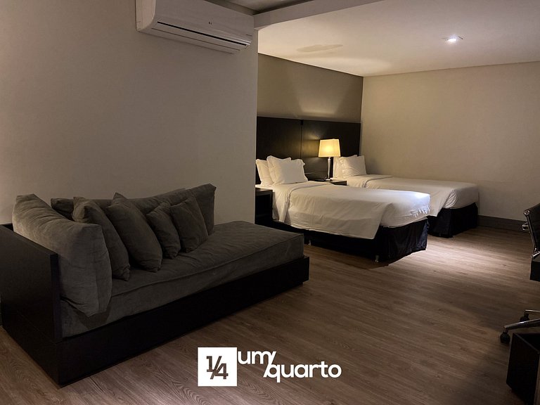 Suite Twin by ¼ UmQuarto 11-PR.