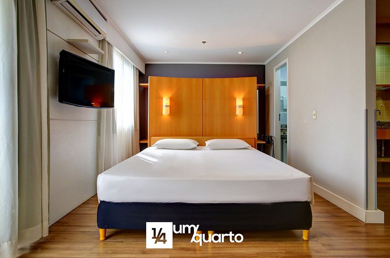 Loft Ibirapuera by ¼ UmQuarto.