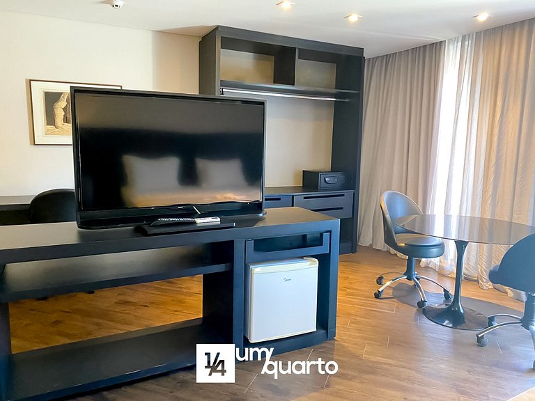 Loft Hercílio Luz by ¼ UmQuarto.