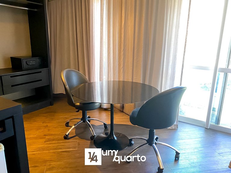 Loft Hercílio Luz by ¼ UmQuarto.