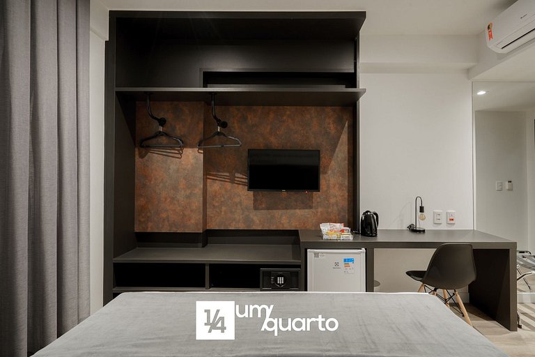 Loft prox. Arena Condá by ¼ UmQuarto