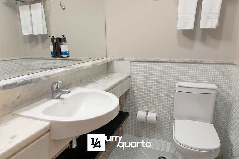 Loft Batel by ¼ UmQuarto.