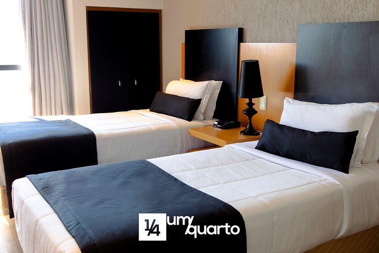 Loft Batel by ¼ UmQuarto.