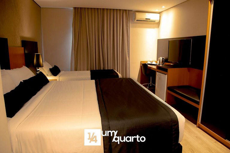 Loft Batel by ¼ UmQuarto.