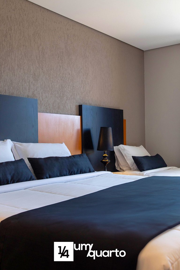 Loft Batel by ¼ UmQuarto.