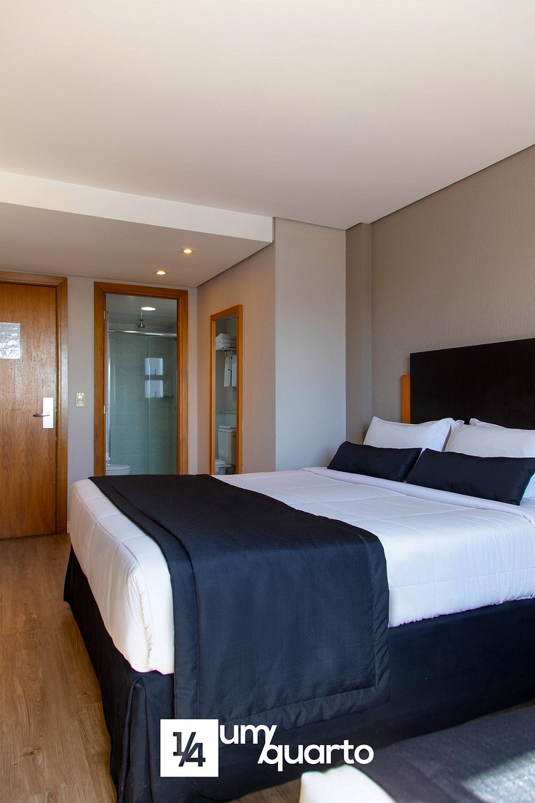 Loft Batel by ¼ UmQuarto.