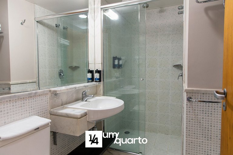 Loft Batel by ¼ UmQuarto.