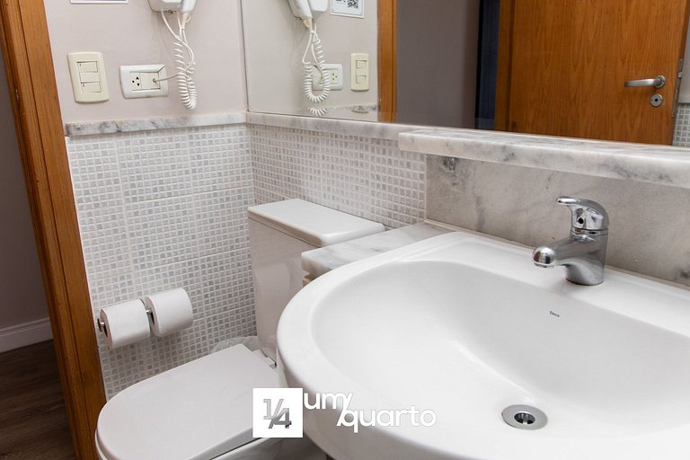 Loft Batel by ¼ UmQuarto.