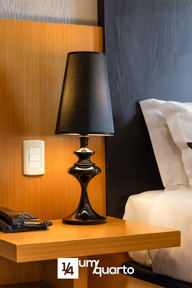 Loft Batel by ¼ UmQuarto.