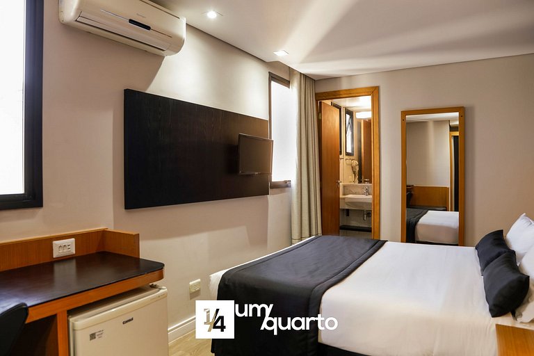 Loft Batel by ¼ UmQuarto.