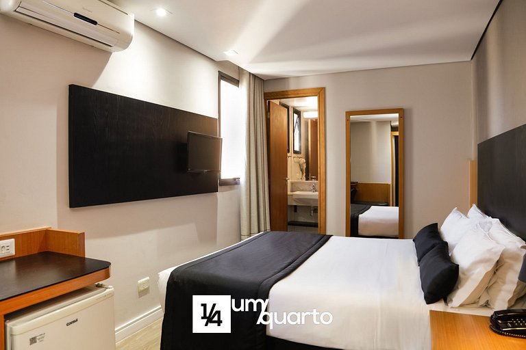 Loft Batel by ¼ UmQuarto.