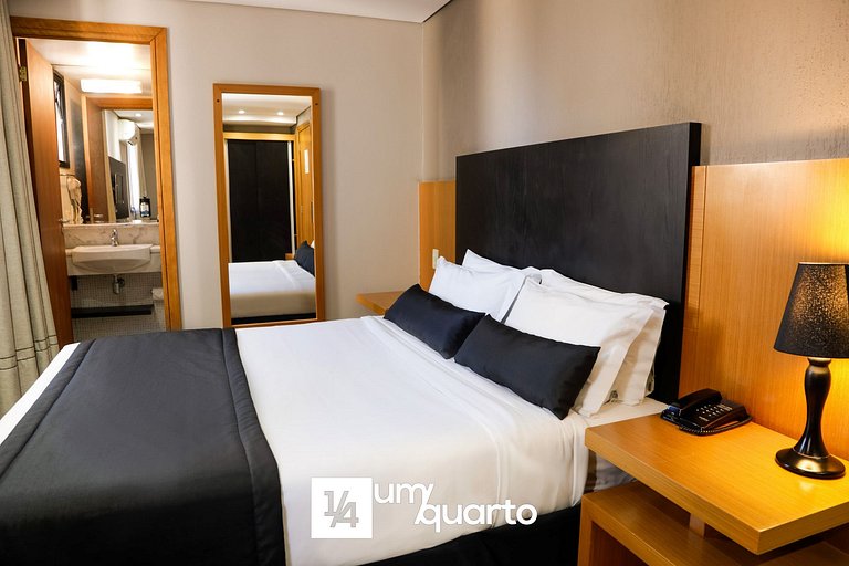 Loft Batel by ¼ UmQuarto.