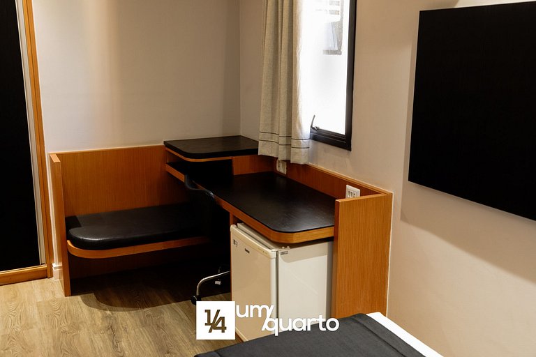 Loft Batel by ¼ UmQuarto.