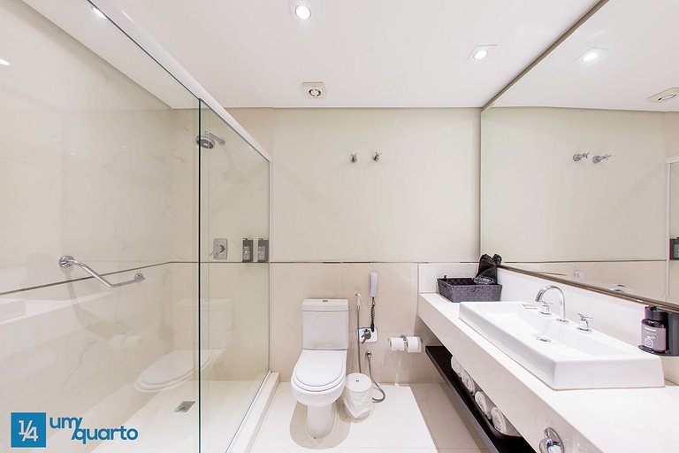 Loft com Cozinha by ¼ UmQuarto 5-PR.