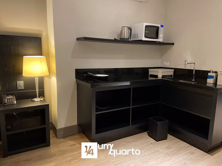 Loft com Cozinha by ¼ UmQuarto 5-PR.