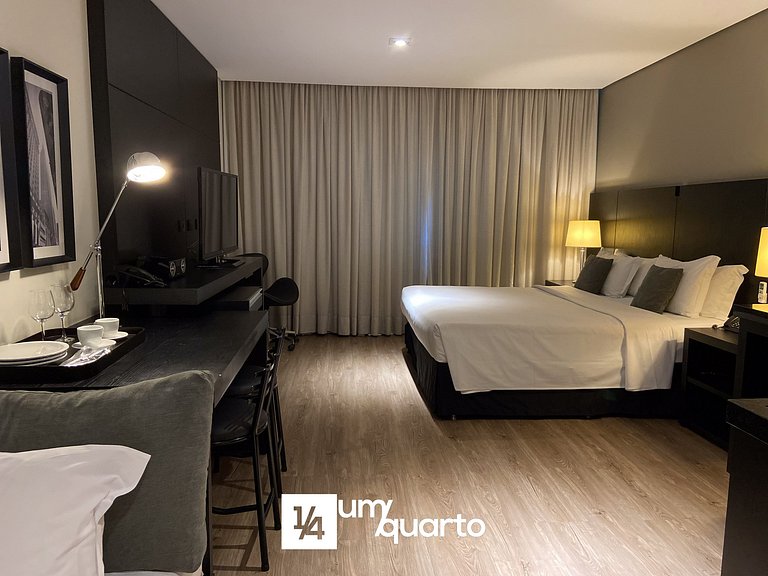 Loft com Cozinha by ¼ UmQuarto 5-PR.