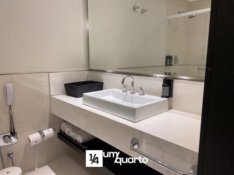 Loft com Cozinha by ¼ UmQuarto 7-PR.