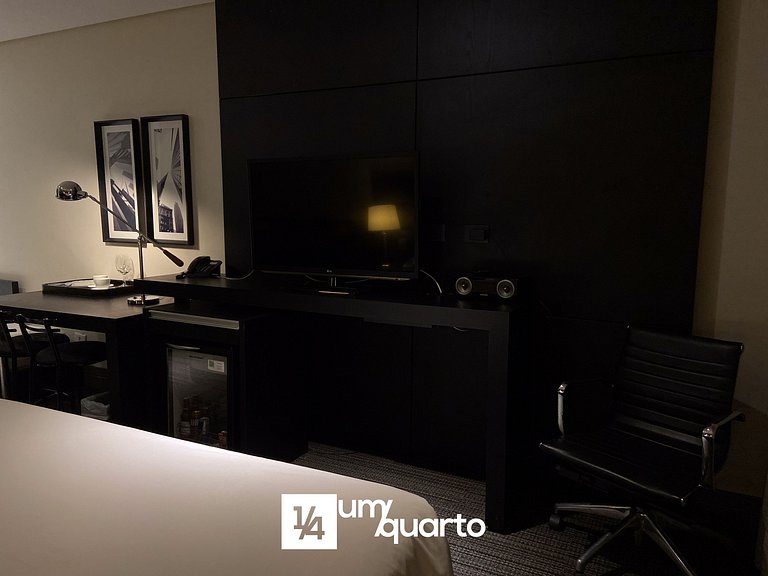 Loft com Cozinha by ¼ UmQuarto 9-PR.