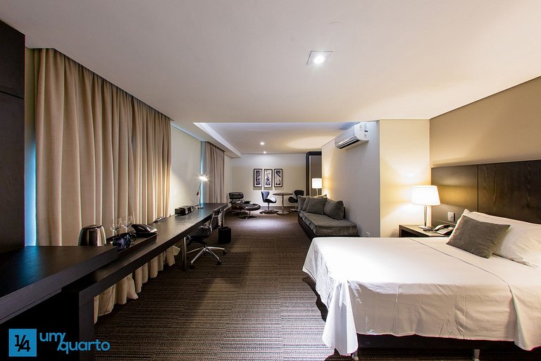 Suite by ¼ UmQuarto 11-PR.