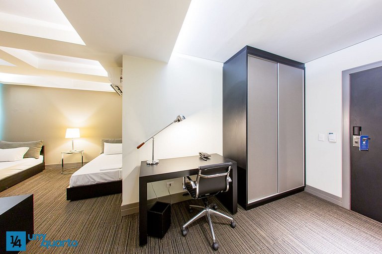 Loft Família by ¼ UmQuarto 12-PR.