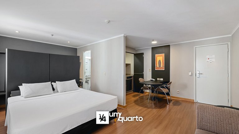 Loft Ibirapuera by ¼ UmQuarto.
