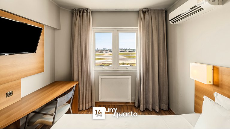 Apto. hotel Slim Congonhas.