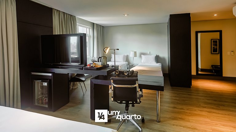 Loft Família by ¼ UmQuarto 2-PR.