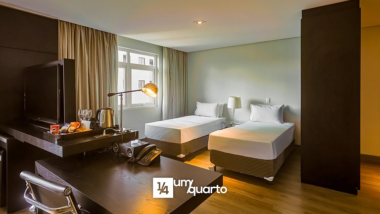 Loft Família by ¼ UmQuarto 2-PR.