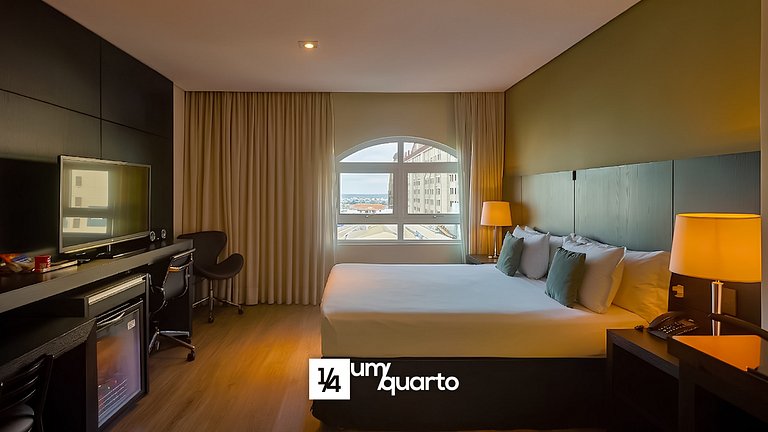 Loft com Cozinha by ¼ UmQuarto 5-PR.