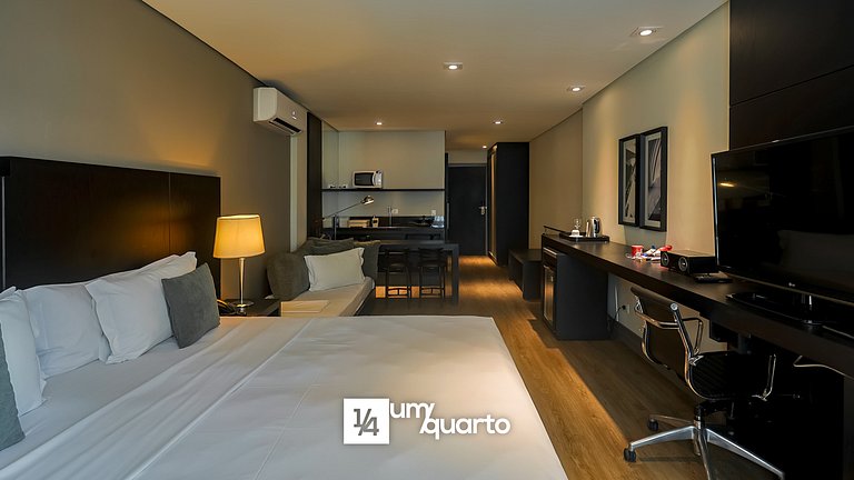 Loft com Cozinha by ¼ UmQuarto 6-PR.